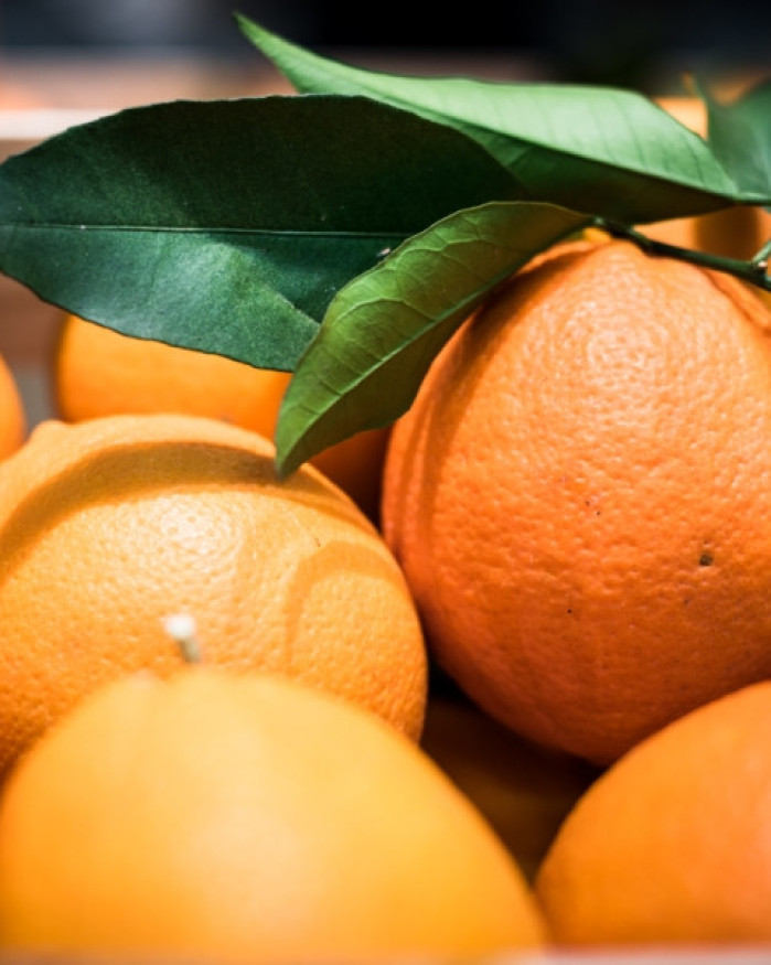 orange de table a feuille 2 kilos 5€