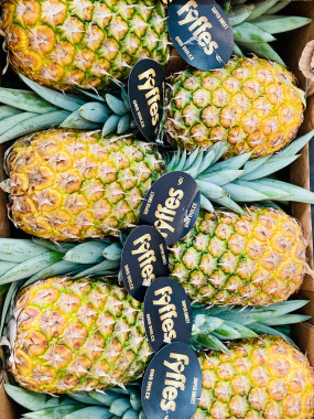 ananas gros sweet   2 pour 6€