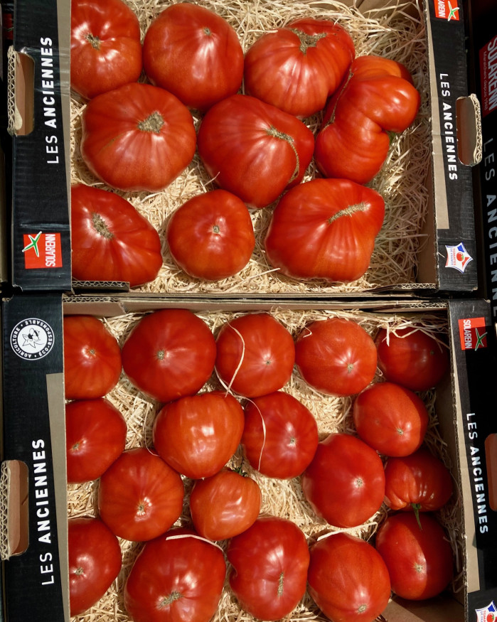 TOMATES  COEUR  2  kilos 6€